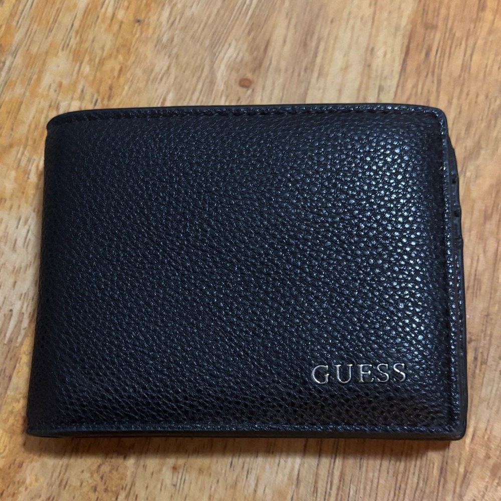 Guess Black Textured Leather wallet and card holder